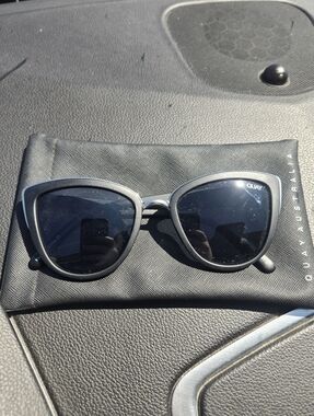 Quay Australia Black Cat-Eye Sunglasses with Dark Lenses